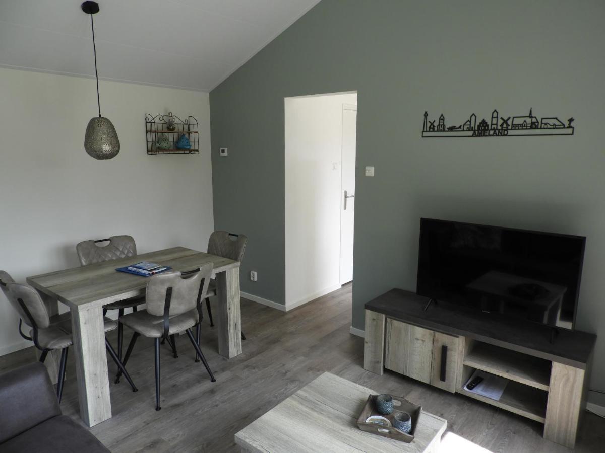 Vakantiewoning 'T Steechje Hollum  Ngoại thất bức ảnh